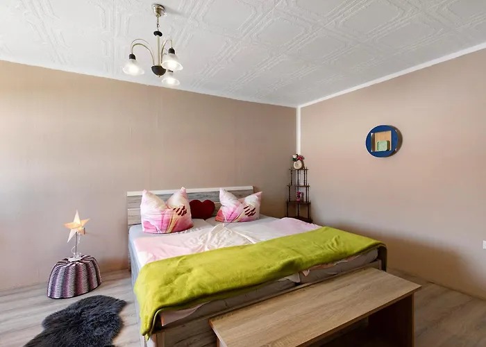 Im Hinterhof アパート Querfurt